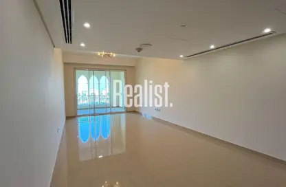 Apartment - 1 Bedroom - 2 Bathrooms for rent in Viva West - Viva Bahriyah - The Pearl Island - Doha