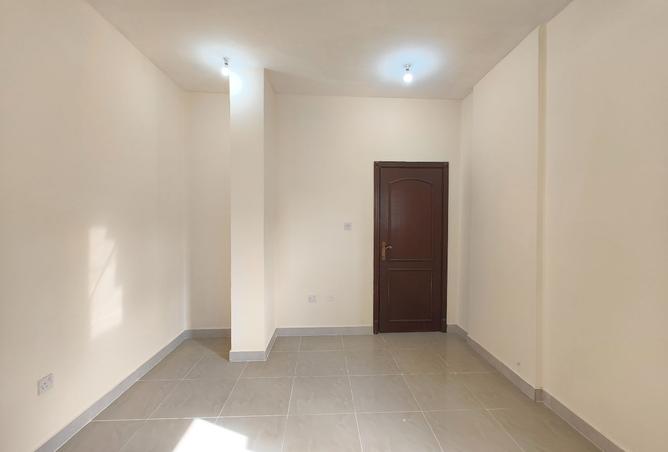 988729 - Property Image 3