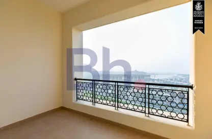 Balcony image for: Apartment - 1 Bedroom - 2 Bathrooms for rent in Tower 9 - Viva Bahriyah - The Pearl Island - Doha, Image 1