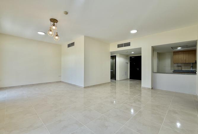 938132 - Property Main Image
