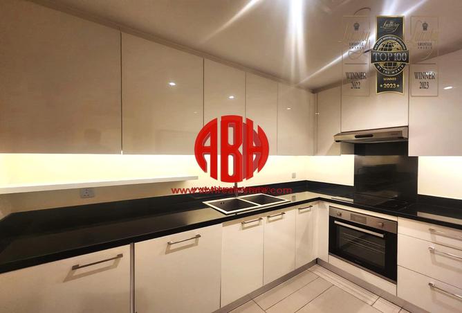 990804 - Property Image 3