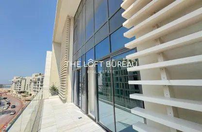 Duplex - 4 Bedrooms - 6 Bathrooms for sale in Gewan Island - The Pearl Island - Doha
