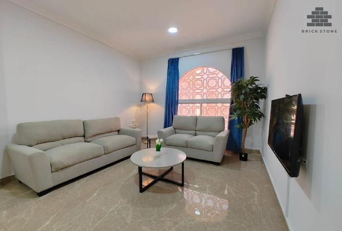 951717 - Property Image 3