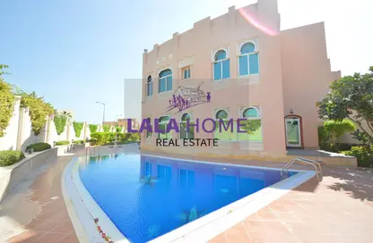 Villa - 5 Bedrooms - 6 Bathrooms for rent in North Gate - West Bay Lagoon - Doha