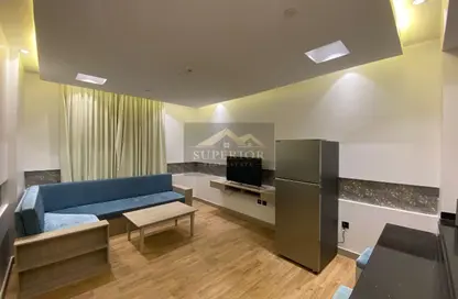 Apartment - 1 Bedroom - 1 Bathroom for rent in Central Inn Al Sadd - Al Sadd - Doha