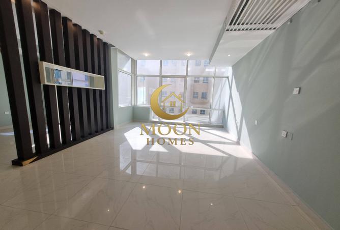 971808 - Property Main Image