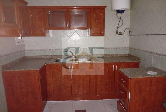 933452 - Property Image 3