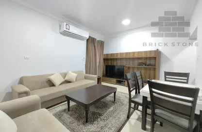 Apartment - 2 Bedrooms - 2 Bathrooms for rent in Al Mansoura - Al Mansoura - Doha