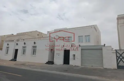 Villa - 7 Bedrooms for sale in Al Gharrafa - Al Gharrafa - Doha