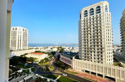 Apartment - 2 Bedrooms - 3 Bathrooms for rent in Viva West - Viva Bahriyah - The Pearl Island - Doha