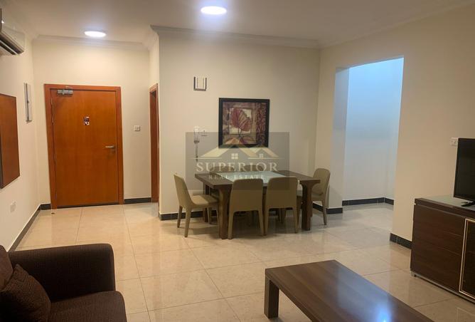 933768 - Property Image 3
