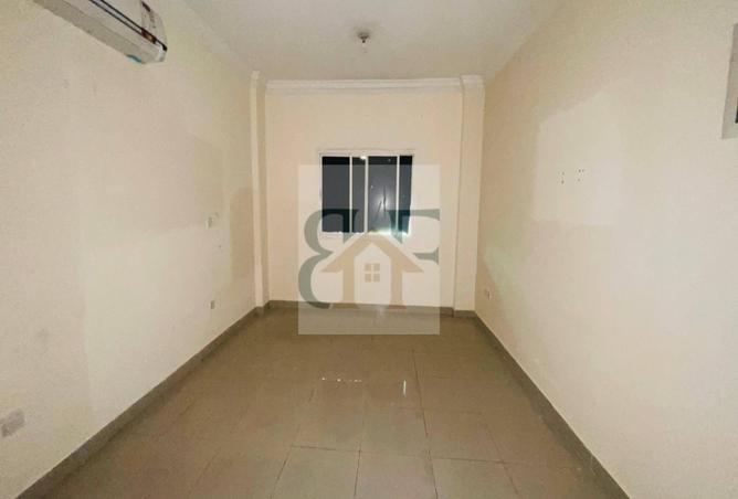 981885 - Property Image 3