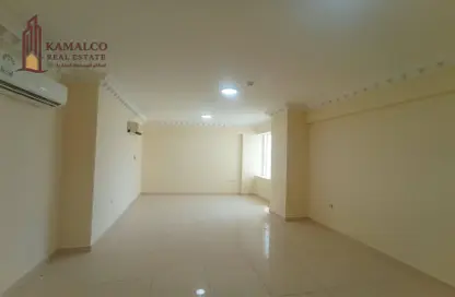 Apartment - 3 Bedrooms - 3 Bathrooms for rent in Muntazah 7 - Al Muntazah - Doha