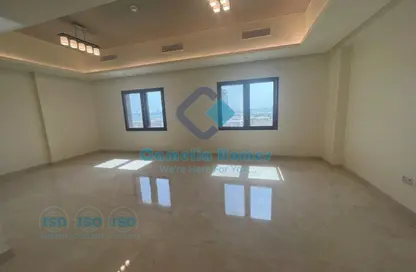 Apartment - 3 Bedrooms - 4 Bathrooms for rent in Fox Hills South - Fox Hills - Lusail