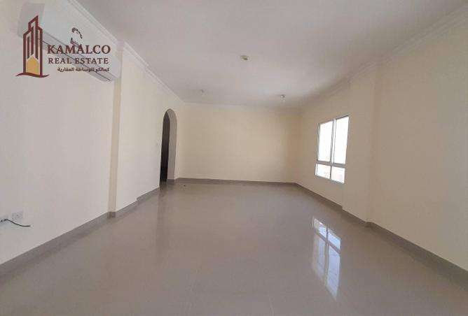 960006 - Property Image 2