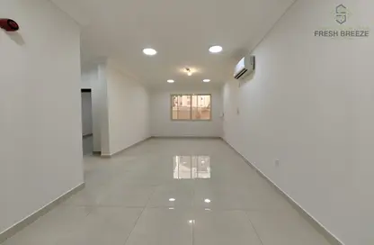 Apartment - 1 Bedroom - 1 Bathroom for rent in Al Aman Street - Umm Ghuwailina - Doha