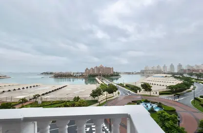 Apartment - 3 Bedrooms - 4 Bathrooms for sale in Carnaval - Qanat Quartier - The Pearl Island - Doha