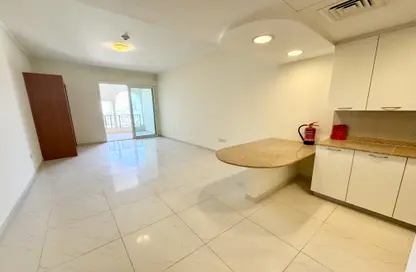Apartment - Studio - 1 Bathroom for rent in Tower 29 - Viva Bahriyah - The Pearl Island - Doha