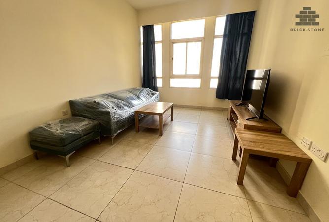 975636 - Property Image 2