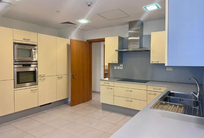 926533 - Property Image 3