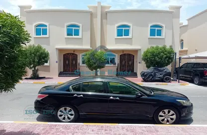 Villa - 4 Bedrooms - 4 Bathrooms for rent in Umm Al Seneem Street - Ain Khaled - Doha