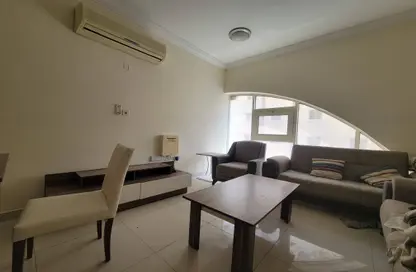 Apartment - 2 Bedrooms - 3 Bathrooms for rent in Al Mansoura - Al Mansoura - Doha