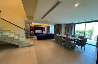 Townhouse - 2 Bedrooms - 4 Bathrooms for rent in Abraj Quartiers - The Pearl Island - Doha