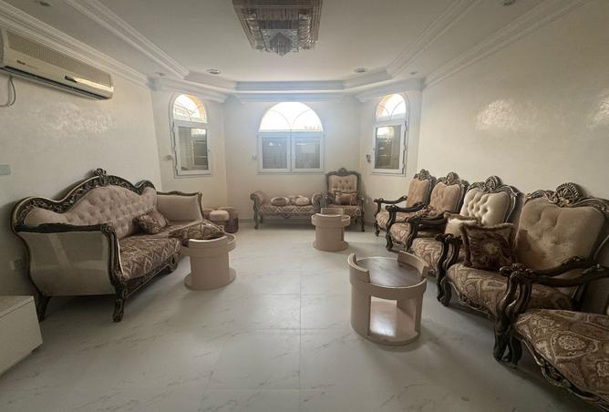 994258 - Property Image 2