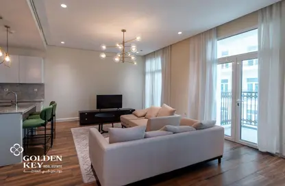 شقة - 2 غرف نوم - 4 حمامات للايجار في حدائق فلورستا - حدائق فلورستا - جزيرة اللؤلؤة - الدوحة