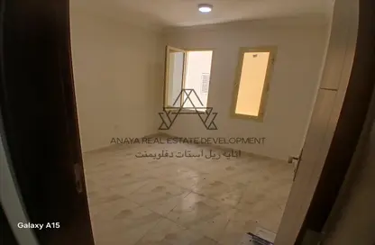 Apartment - 2 Bedrooms - 2 Bathrooms for rent in Mughalina - Doha