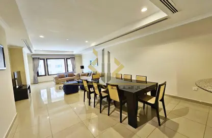 Apartment - 1 Bedroom - 2 Bathrooms for rent in West Porto Drive - Porto Arabia - The Pearl Island - Doha