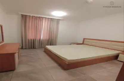 Apartment - 2 Bedrooms - 1 Bathroom for rent in Al Sadd Road - Al Sadd - Doha