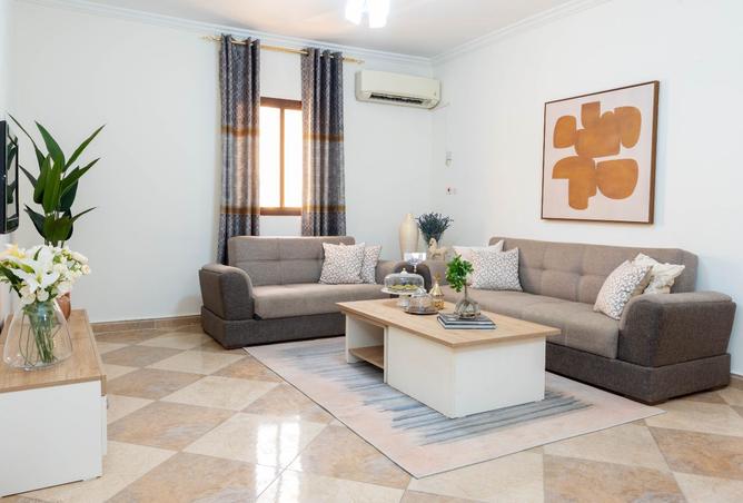 944060 - Property Image 2