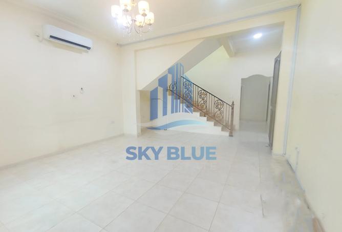 970298 - Property Image 3