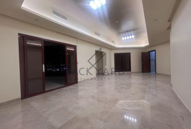 964358 - Property Image 3