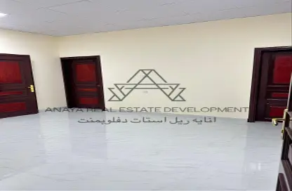 Apartment - 2 Bedrooms - 2 Bathrooms for rent in Ain Khaled - Doha
