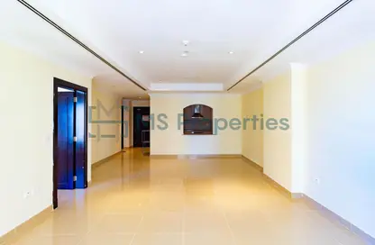 Apartment - 1 Bedroom - 2 Bathrooms for rent in West Porto Drive - Porto Arabia - The Pearl Island - Doha Apartment - 1 Bedroom - 2 Bathrooms for rent in West Porto Drive - Porto Arabia - The Pearl Island - Doha