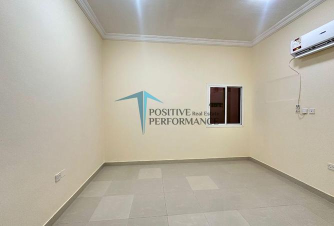 981830 - Property Image 3