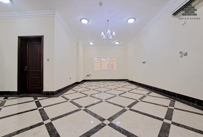 884829 - Property Main Image