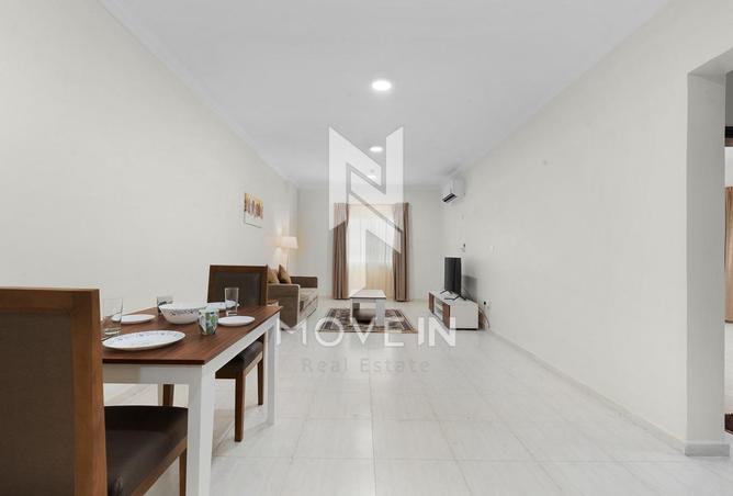 998091 - Property Image 2