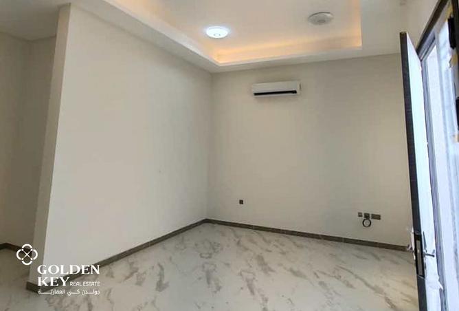 939202 - Property Image 3