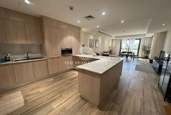 957438 - Property Image 2