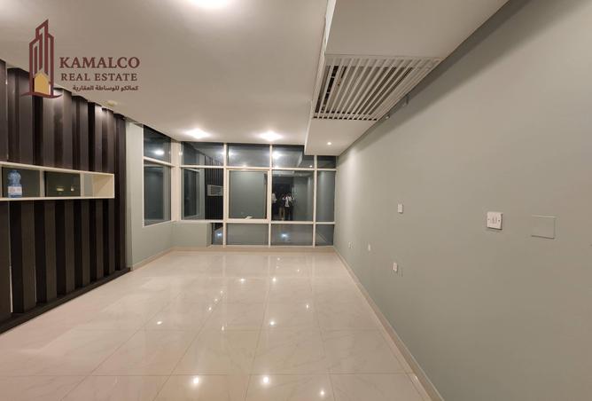 932872 - Property Main Image