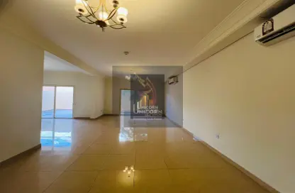 مجمع سكني - 5 غرف نوم - 6 حمامات للايجار في ابو سدرة - الريان - الدوحة