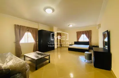 Apartment - 1 Bedroom - 2 Bathrooms for rent in Al Sadd Tourist Apartments - Al Sadd - Doha