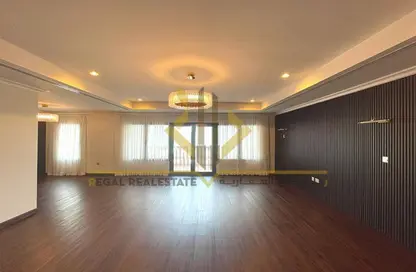 شقة - 3 غرف نوم - 5 حمامات للبيع في طريق بورتو الشرقي - بورتو أرابيا - جزيرة اللؤلؤة - الدوحة