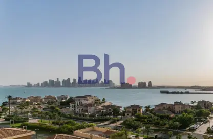 Apartment - 1 Bedroom - 2 Bathrooms for rent in West Porto Drive - Porto Arabia - The Pearl Island - Doha
