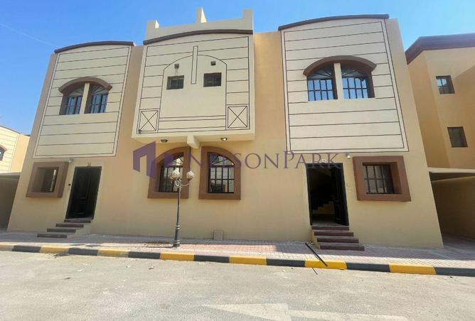 978430 - Property Image 3