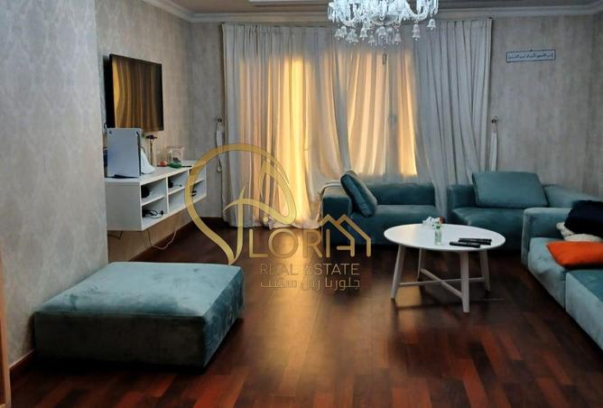 941089 - Property Image 2