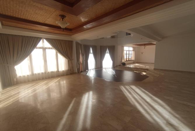 1010747 - Property Image 3